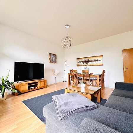 Attraktive Wohnung Im Schoenen Hinterhof シュヴェリーン エクステリア 写真