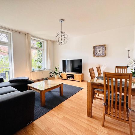 Attraktive Wohnung Im Schoenen Hinterhof シュヴェリーン エクステリア 写真